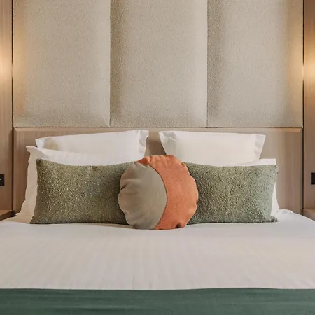 Highstay - Luxury Serviced - Louvre *