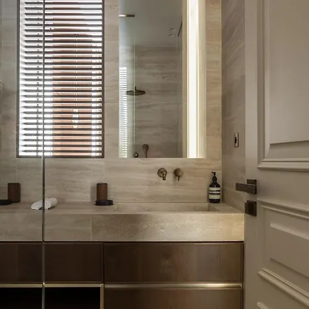 Apartment Highstay - Luxury Serviced - Louvre
