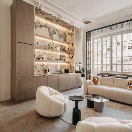 Highstay - Luxury Serviced - Louvre *