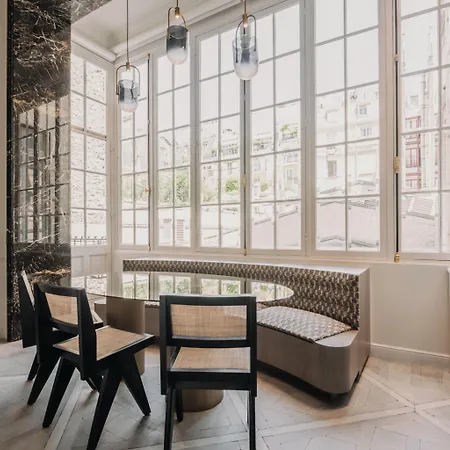 Highstay - Luxury Serviced - Louvre Apartmán *