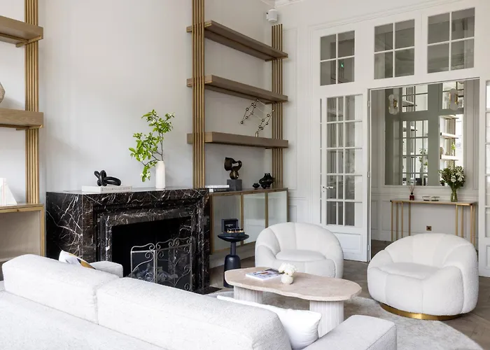 Highstay - Luxury Serviced - Louvre *