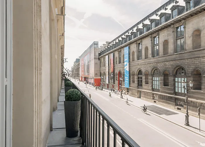 Highstay - Luxury Serviced - Louvre Apartment *