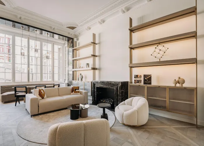 Highstay - Luxury Serviced - Louvre *