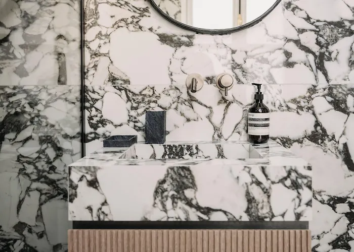 Highstay - Luxury Serviced - Louvre *